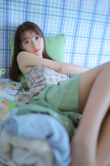 年轻的小婕子A片